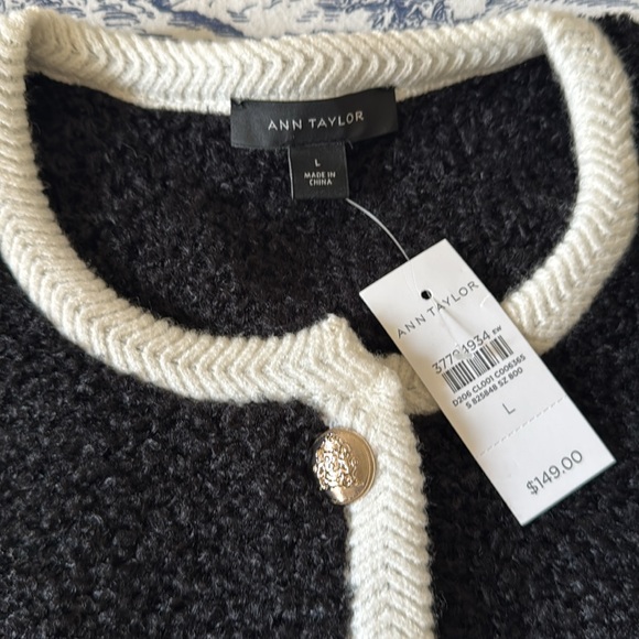 ANN TAYLOR Boucle Contrast Trim Sweater Jacket - Picture 3 of 6